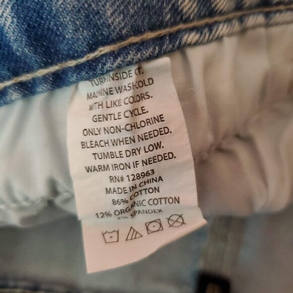 🚨161 Indigo Rein White Wash Frayed Hem Jean Mini Skirt - Picture 2 of 4